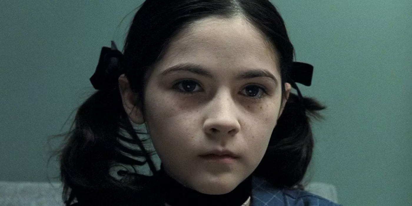 orphan-isabelle-fuhrman-social